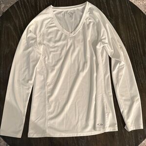 C9 by Champion White V-Neck Long Sleeve Athletic Shirt